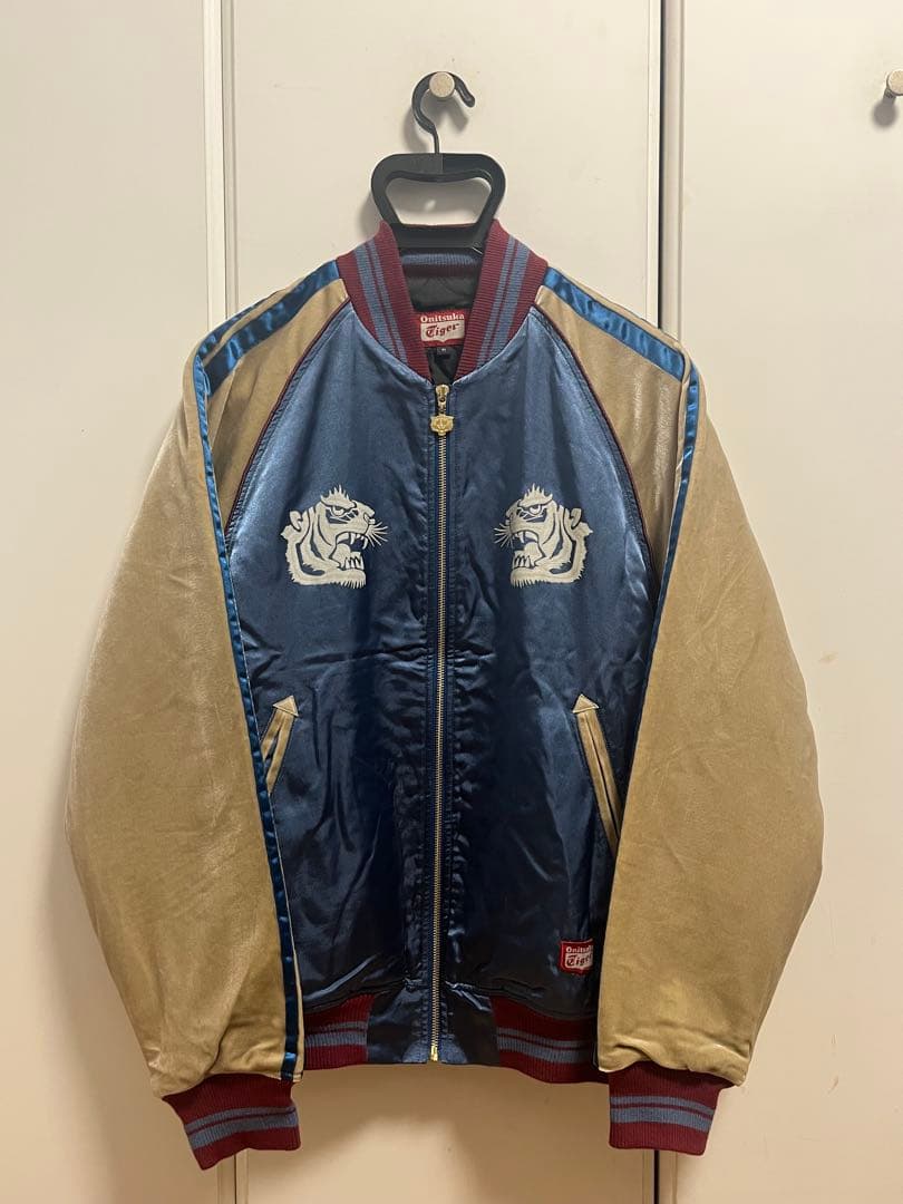 希少 美品 オニツカタイガー ベロア 刺繍スカジャン トートバッグ 激レア 美品 オニツカタイガー タイガー ベロア マルチカラー 刺繍