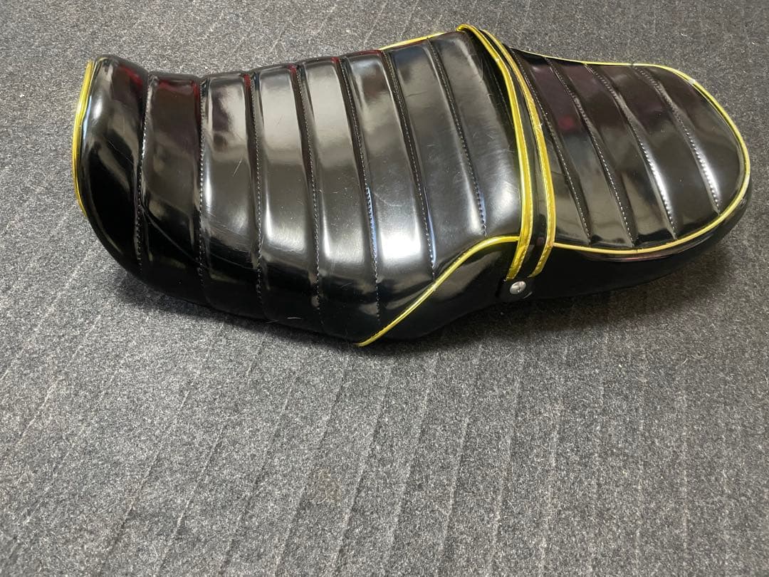 バリオス1型　タックロール金黒