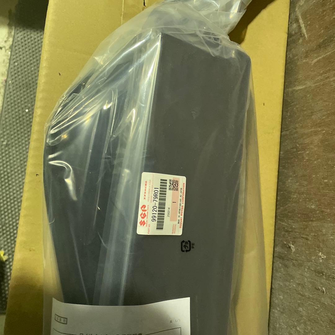 スズキ スペーシア MK53S 純正ワイドドアバイザー 新品未開封