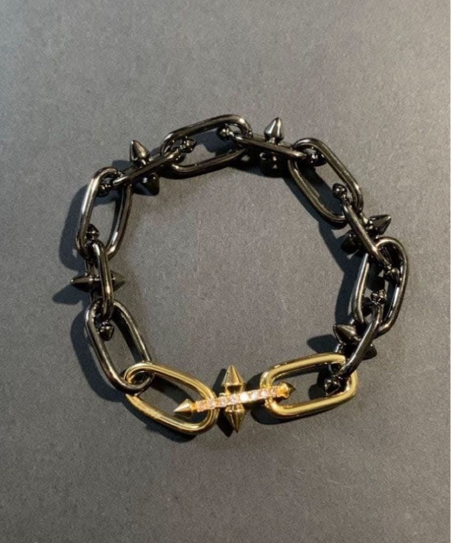 登坂広臣omi 着用モデル　タイタンスパイク　ブレスレット 登坂広臣 omi タイタンスパイク ネックレス - メルカリ