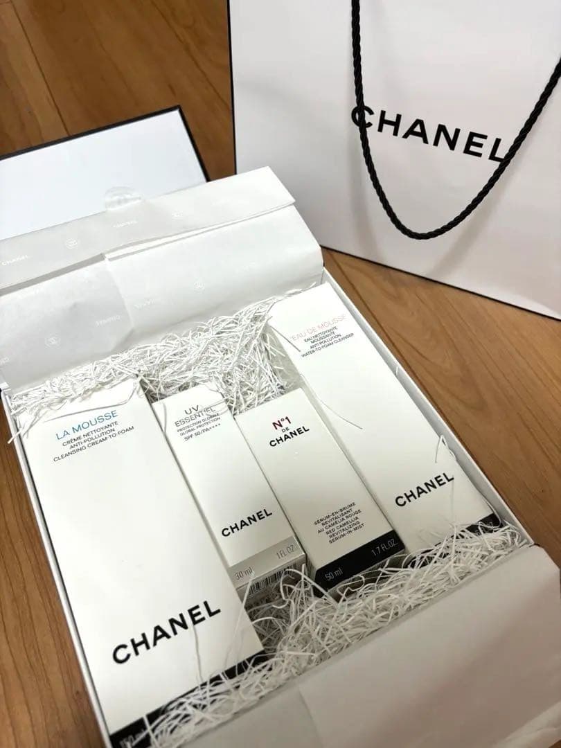 値下げ中【新品未使用】シャネルUVケアミストセット N°1 ドゥ シャネル スキンケア デュオ S ギフト セット | CHANEL シャネル