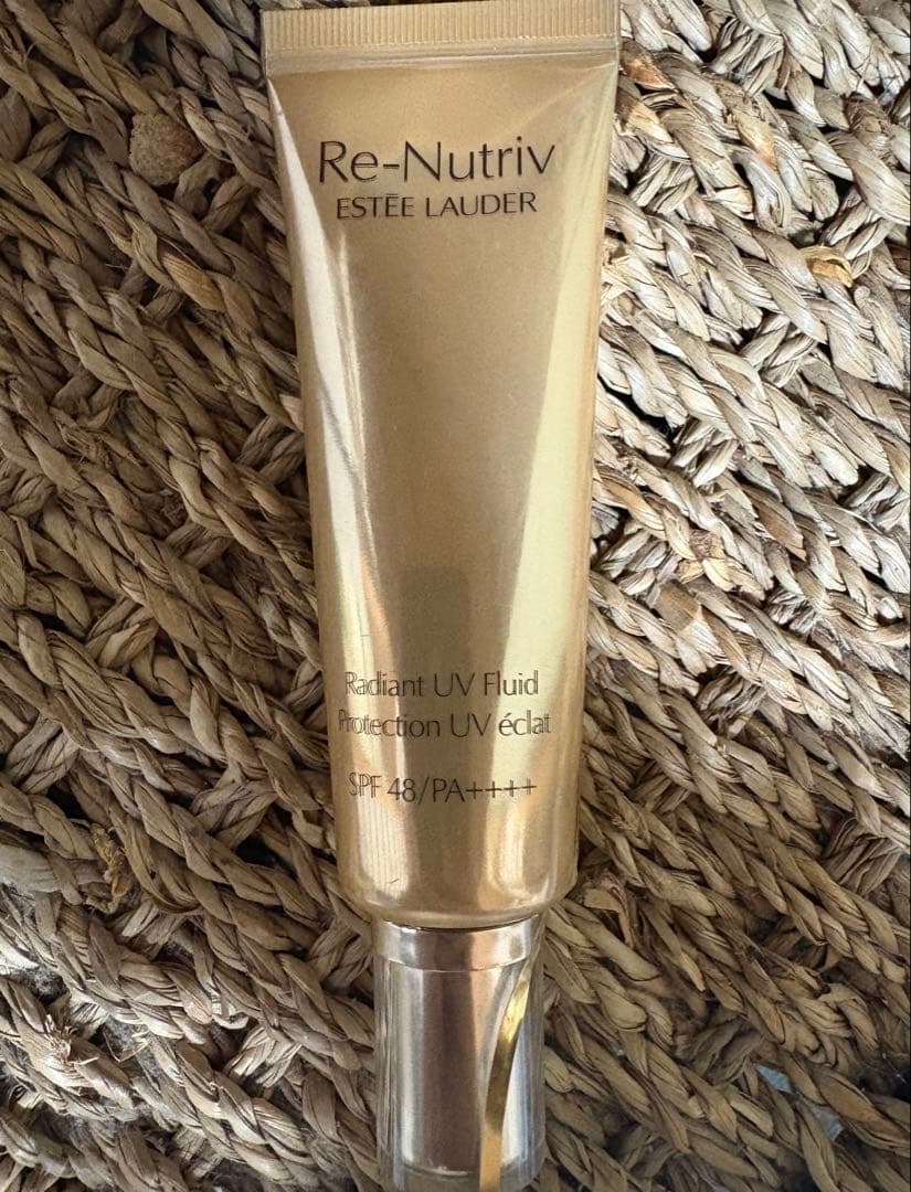 日焼け止め ESTEELAUDER Re-Nutriv RadiantUVFluid30ml