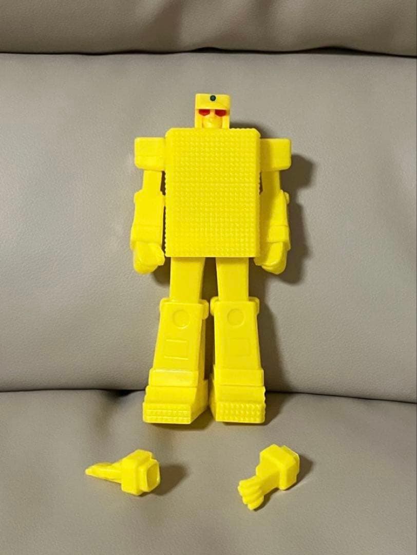 ゴールドライタン　ソフビ　フィギュア GOLDEN WARRIOR GOLD LIGHTAN ゴールドライタン - GOLD COLOUR | KAIJU_ONE