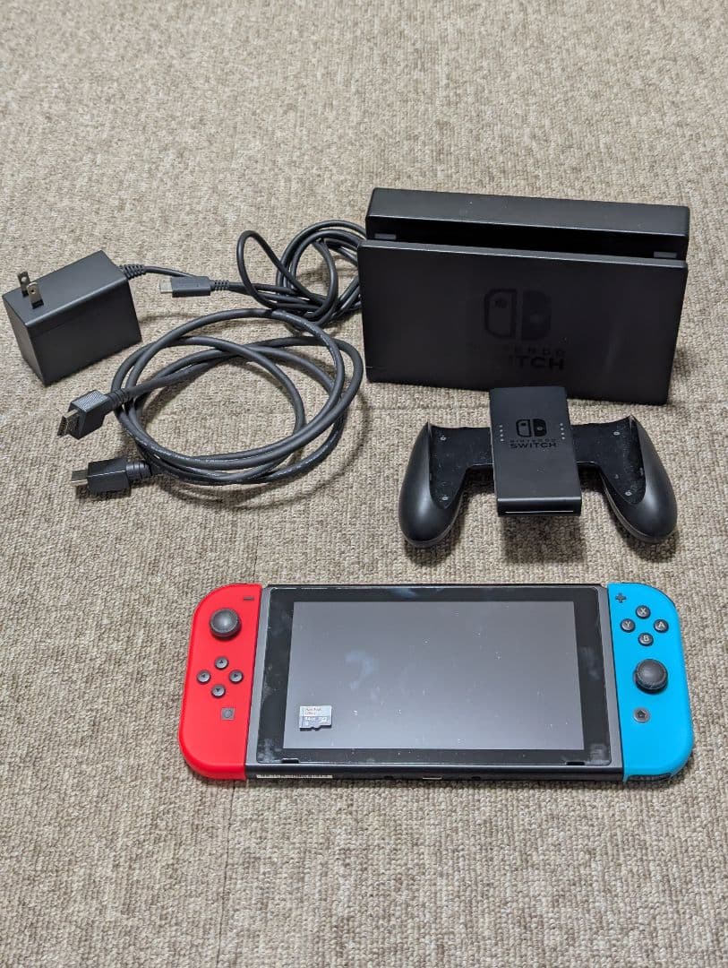 Nintendo Switch 本体 ジョイコン赤/青（不調） 付属品付き