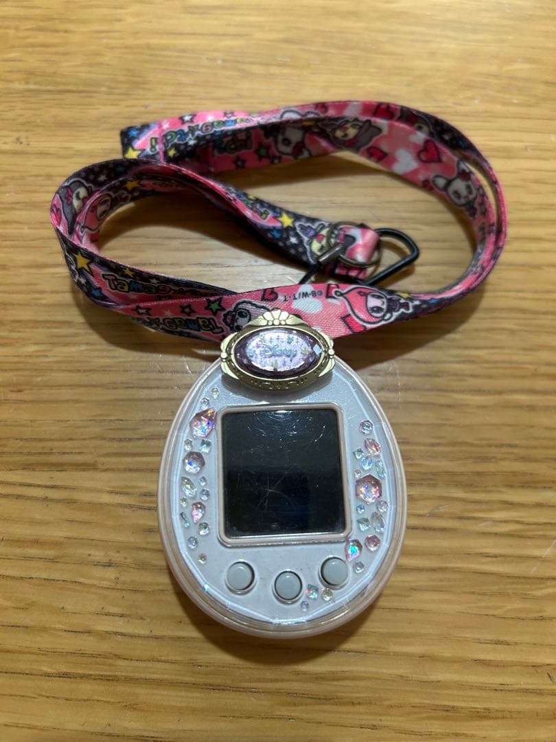 たまごっちピース 本体 たまデコピアスDisney ストラップ付き