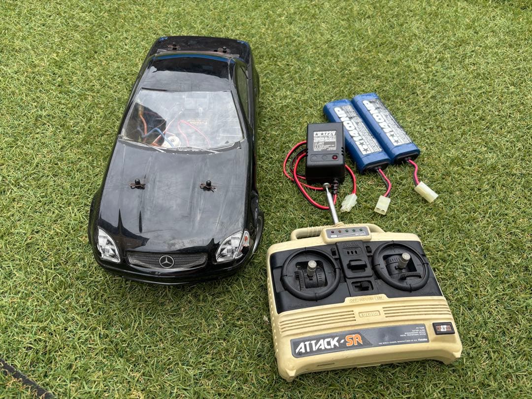 タミヤ　メルセデス・ベンツ SLKラジコンカー Amazon.co.jp: タミヤ RCC メルセデスベンツSLK(M02L) (電動RCカー