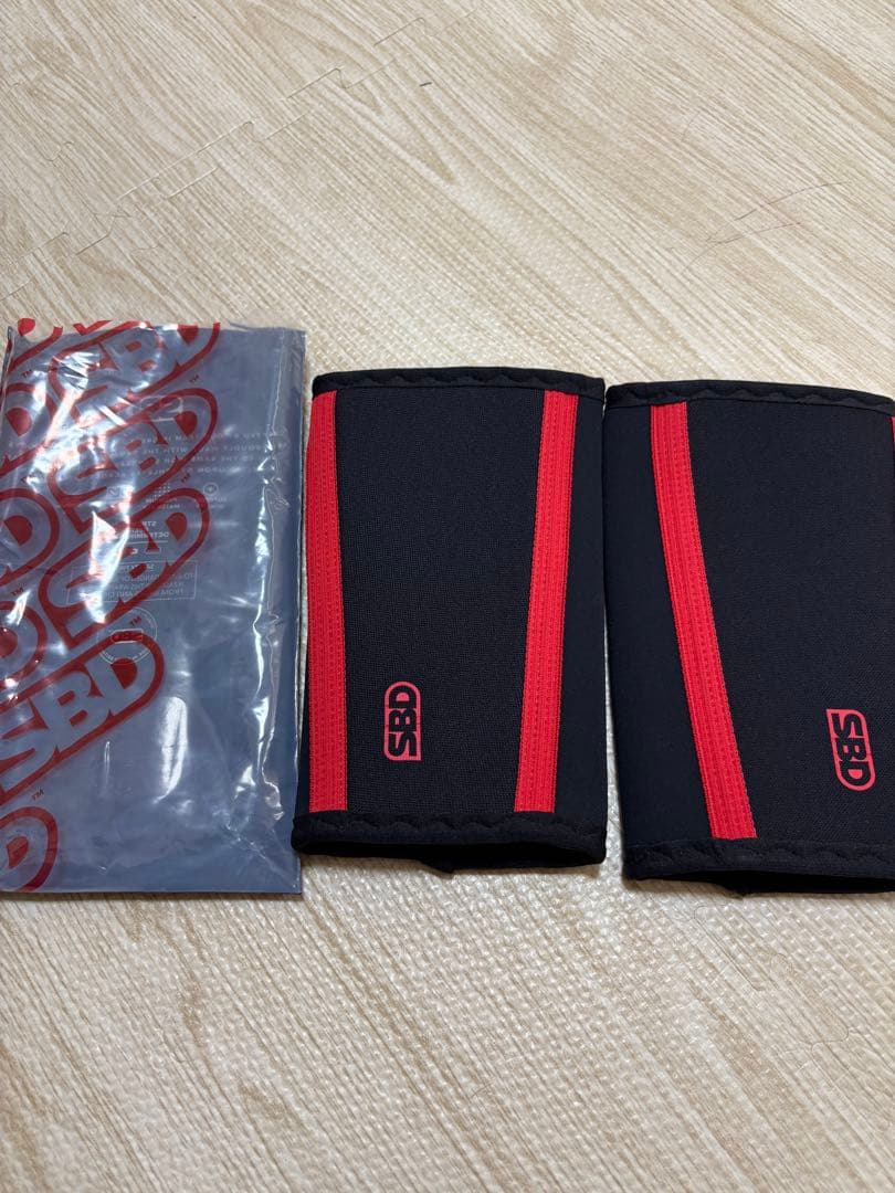 SBD Elbow Sleeves S 黒/赤