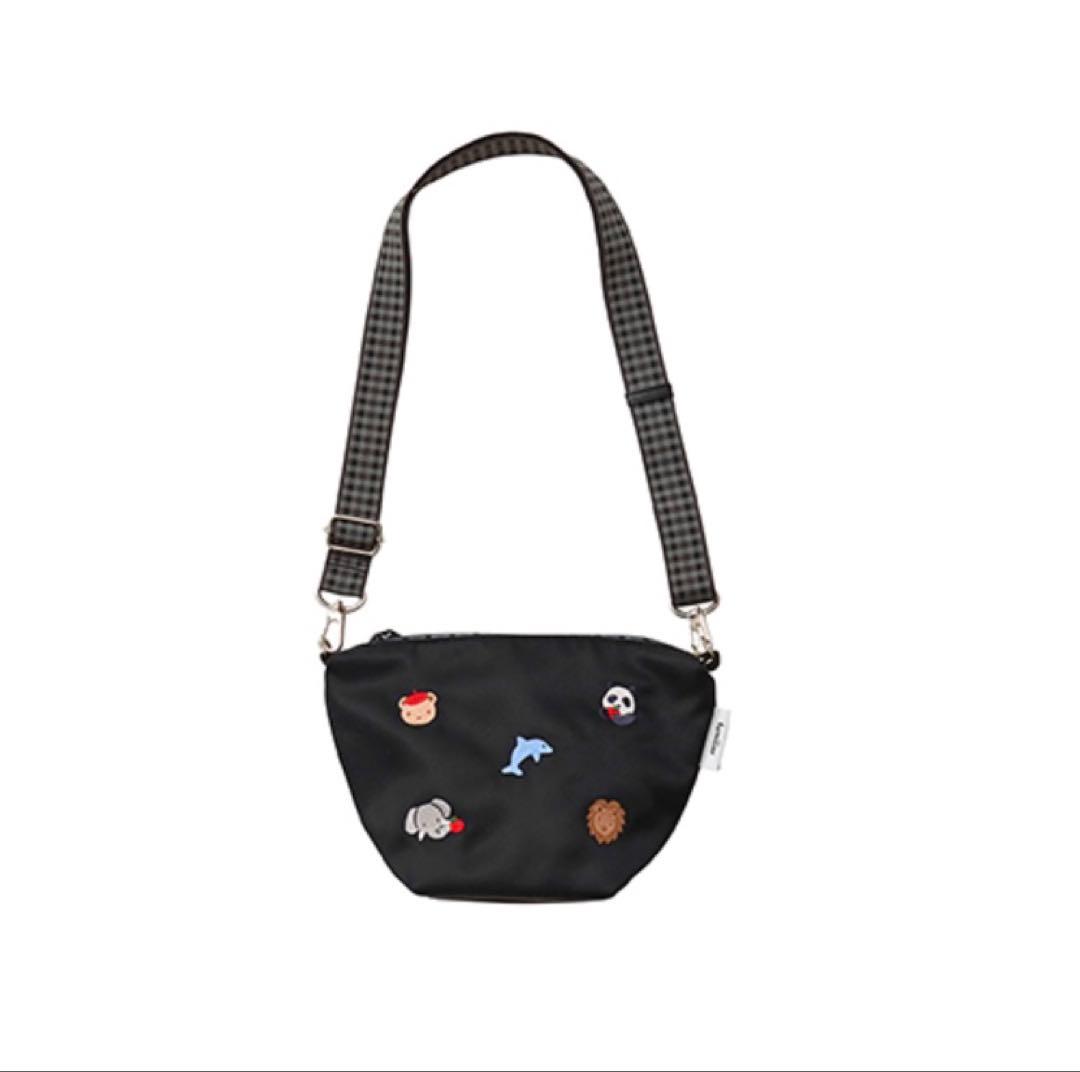 アドベンチャーワールド　ファミリア ポシェット