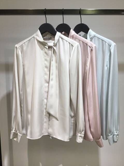 美品 theory luxe 20AW 洗えるボウタイブラウス