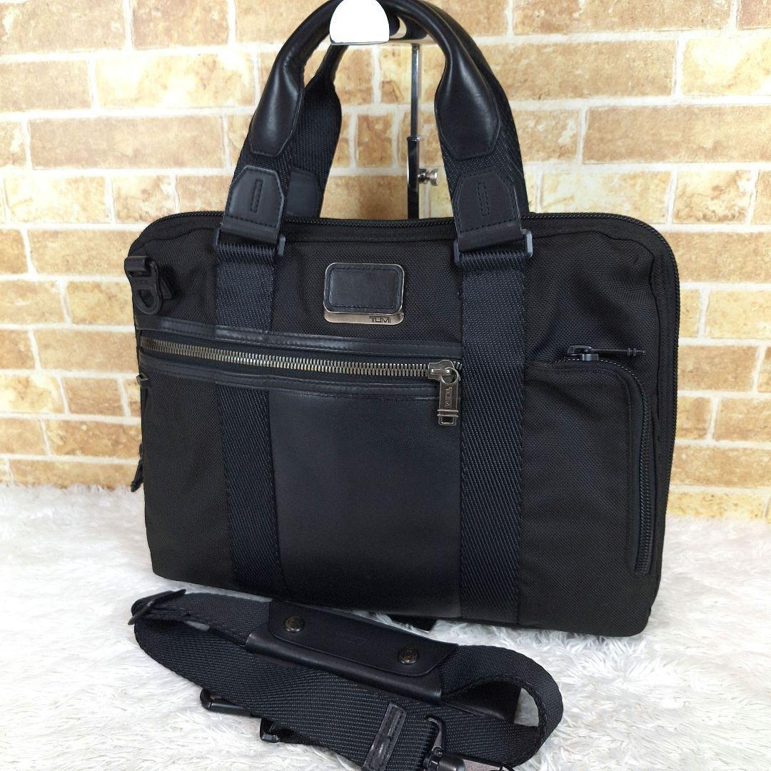 TUMI トゥミ　2WAY ブリーフケース　特殊ナイロン　レザー　A4 肩掛け