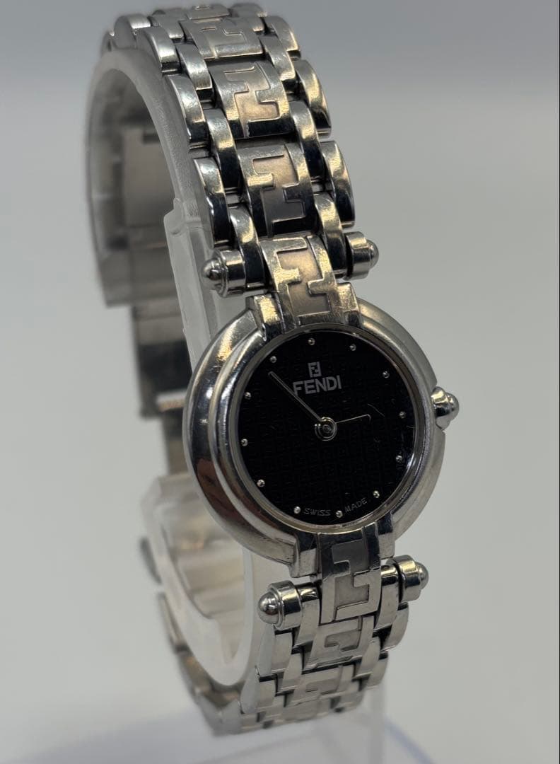 FENDI フェンディ オロロジ 750L レディース腕時計 稼動品 楽天市場】フェンディ FENDI オロロジ レディース 腕時計 750L
