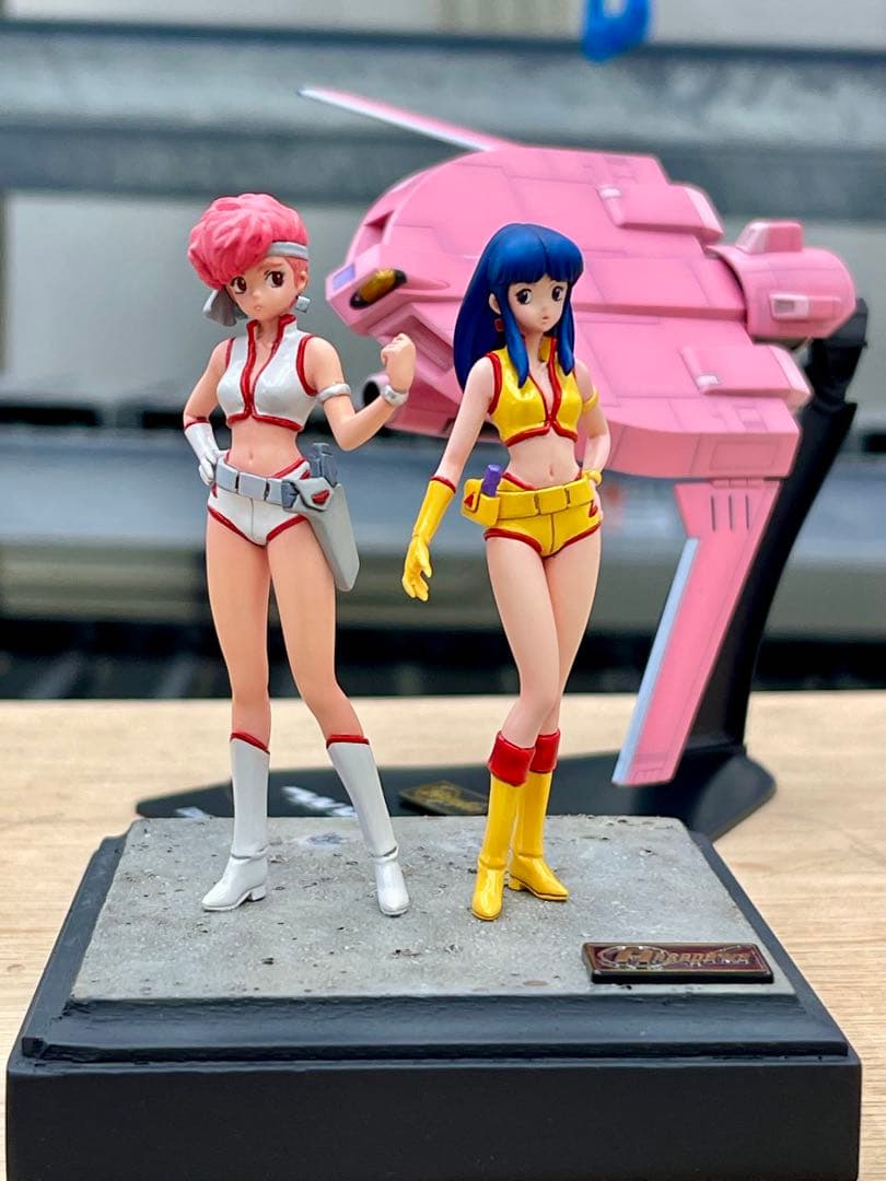 (ぱさん専用)ハセガワ　ユリ&ケイ／ラブリーエンゼル塗装済み完成品