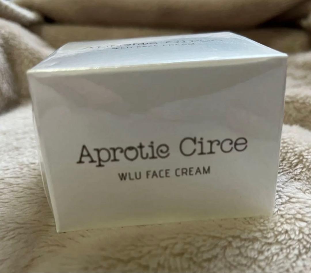 フェイスクリーム Aprotie Circe WLU FACE CREAM 30g