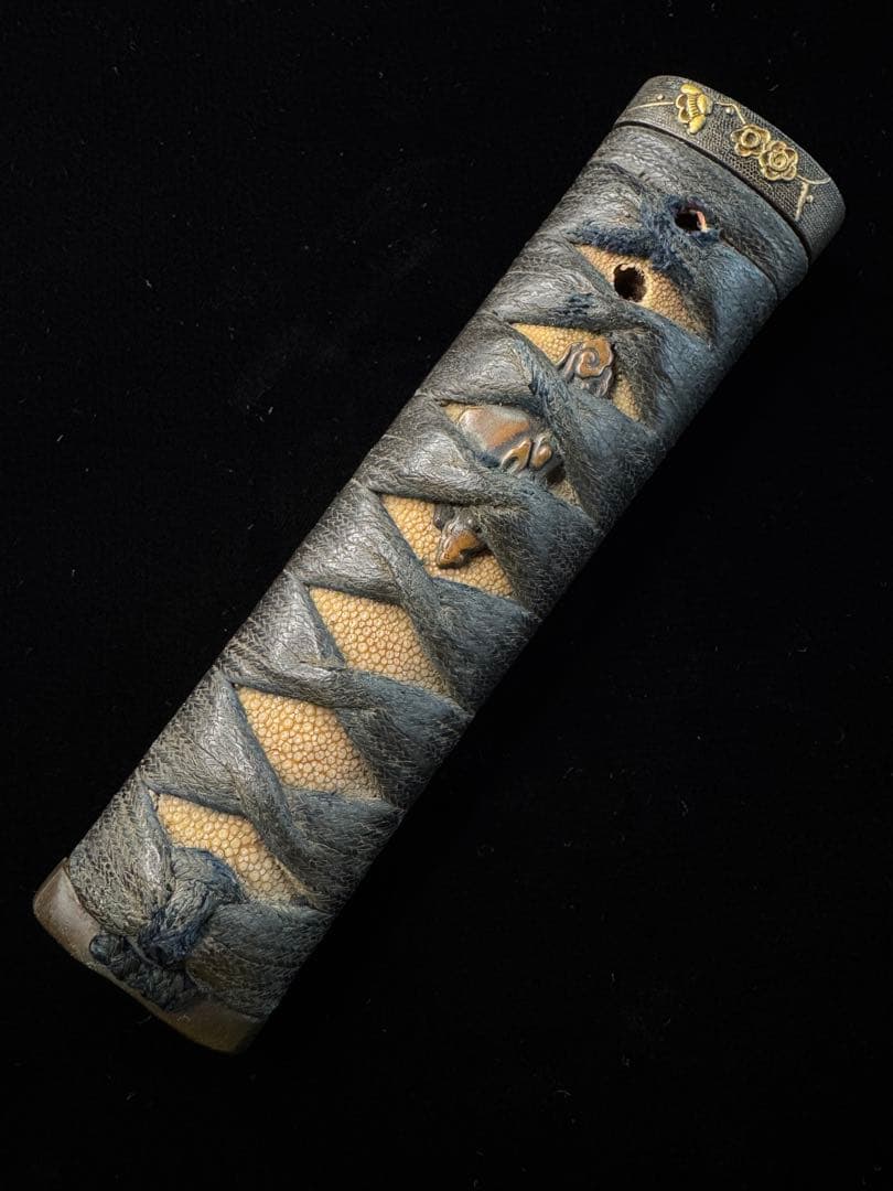 柄前 梅図 富士山 目貫 縁頭 柄巻 日本刀 刀装具 古美術 江戸時代 時代物 刀装具の魅力｜3 古金工・古美濃（笄、目貫）【Japanese Sword