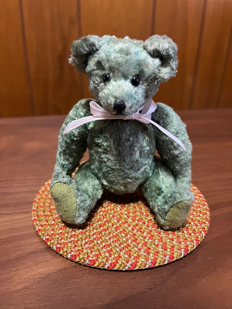 Naomi Laightナオミライトテディベア　くま