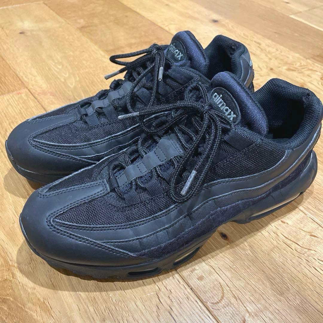 ナイキ エア マックス 95 エッセンシャル ブラック　2022年製