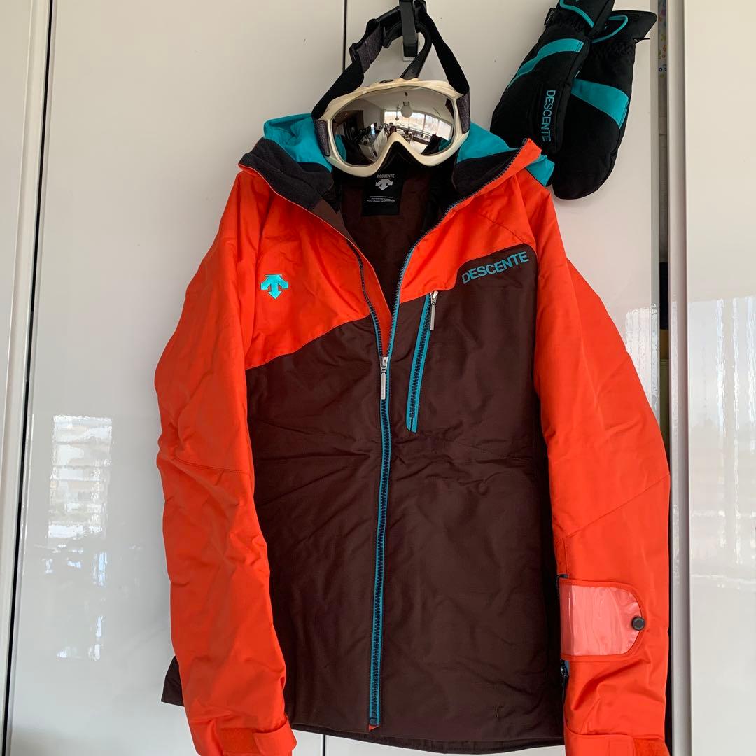 【美品】DESCENT デサント　スキーウェア　スノボーウェア　Lサイズ