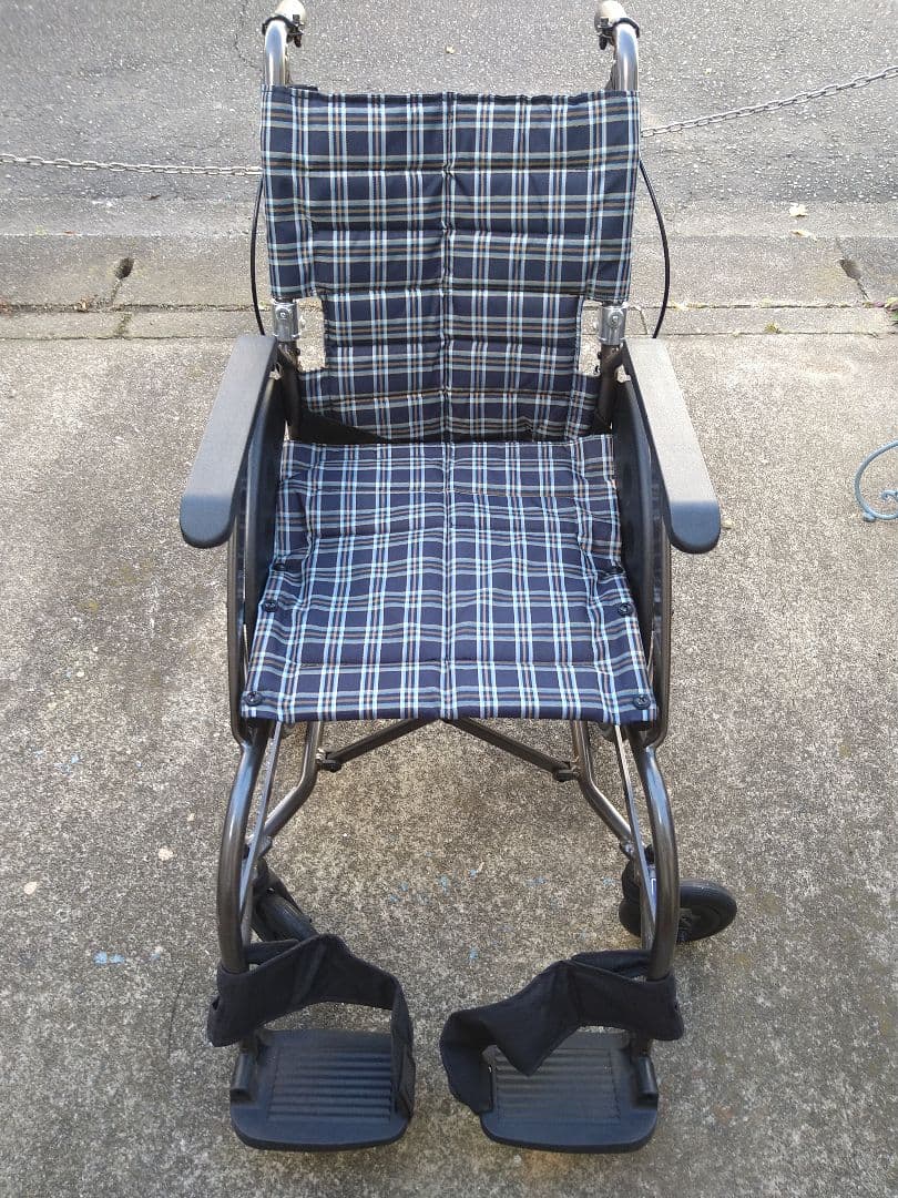 カワムラサイクル　介助用車いす