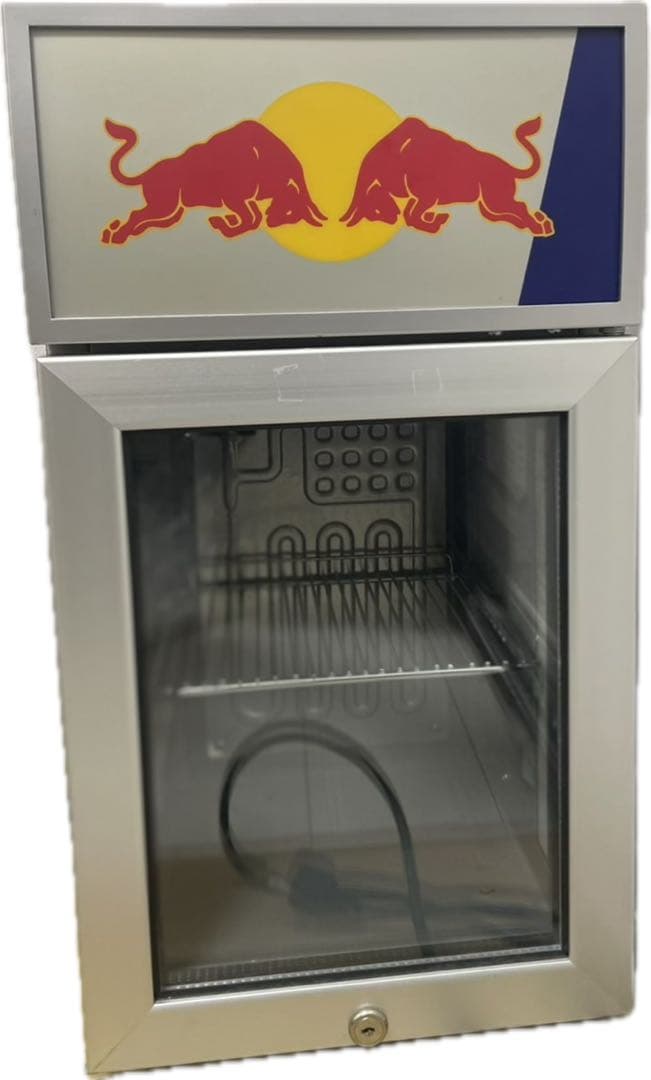 中古　Red Bull ガラス扉冷蔵庫 Used GDC Large Red Bull Merchandiser Cooler | SKU 264746 SOLD