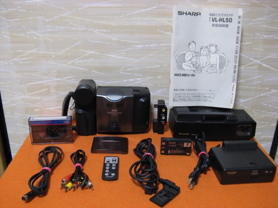 動作OK❗️☆シャープの液晶Hi8/8ミリビデオカメラ・VL-HL50