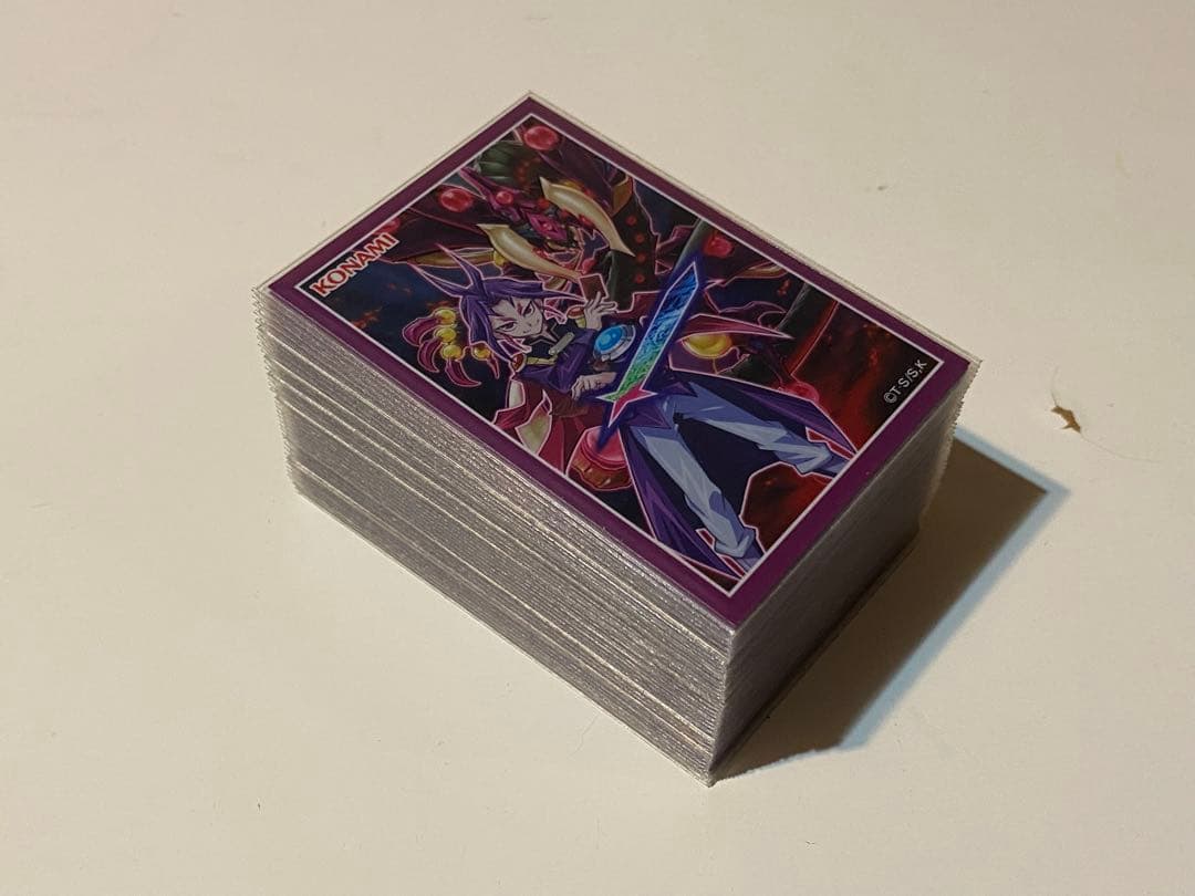 遊戯王 捕食植物 デッキ ユーリ スリーブ