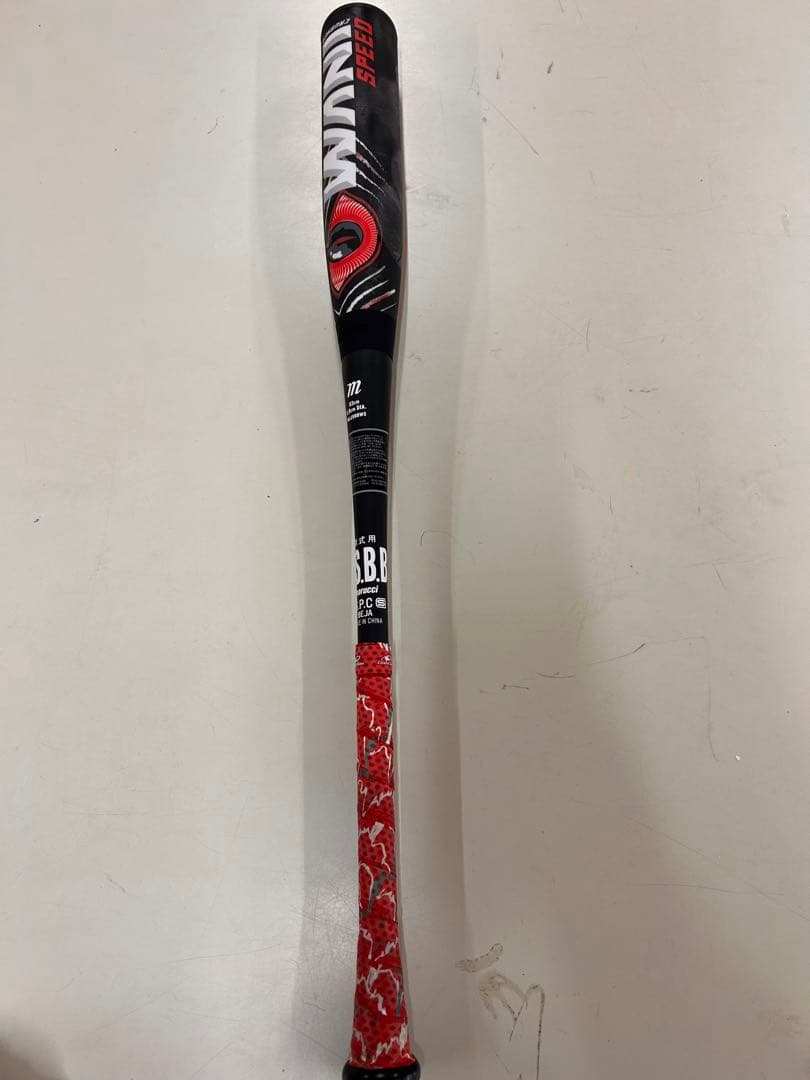 ワニクラッシャースピード 83cm 即購入は値下げします。 marucci（マルーチ） 一般軟式 赤 ワニクラッシャー スピード バット
