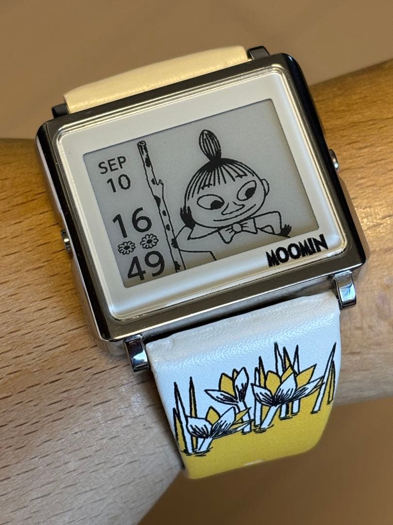 ムーミン/スマートキャンバス/時計/コラボ/ミイ/限定/ニョロニョロ/別注/良品 ムーミン/スマートキャンバス/時計/コラボ/ミイ/限定/ニョロニョロ