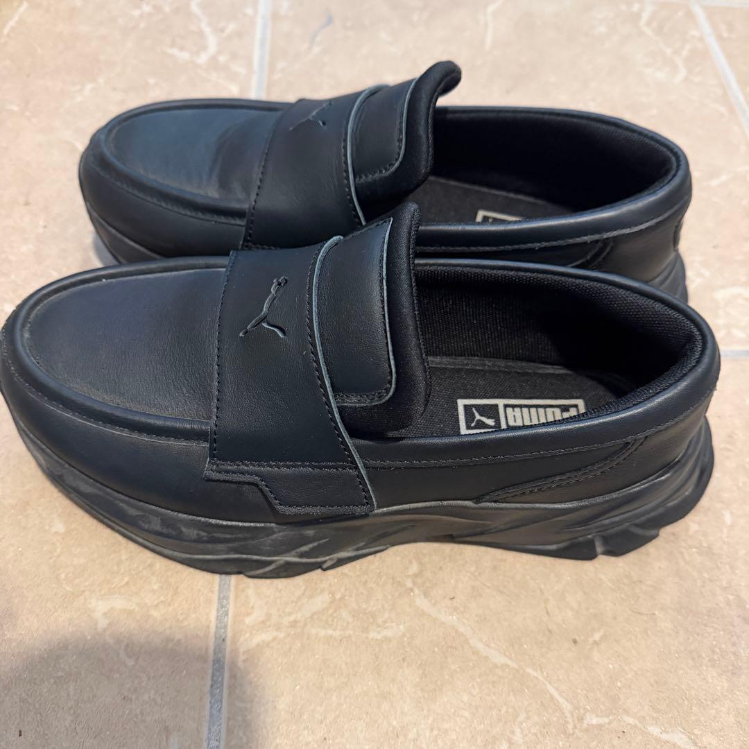 PUMA ローファー　25センチ
