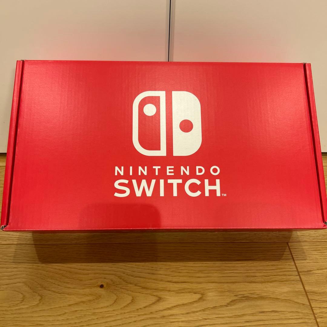 Nintendo Switch 本体 ☆紫と黄色のJoy-Con☆