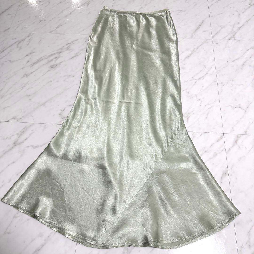 【未使用】2025✨️希少✨アニュアンス アセテート サテン ナロー スカート