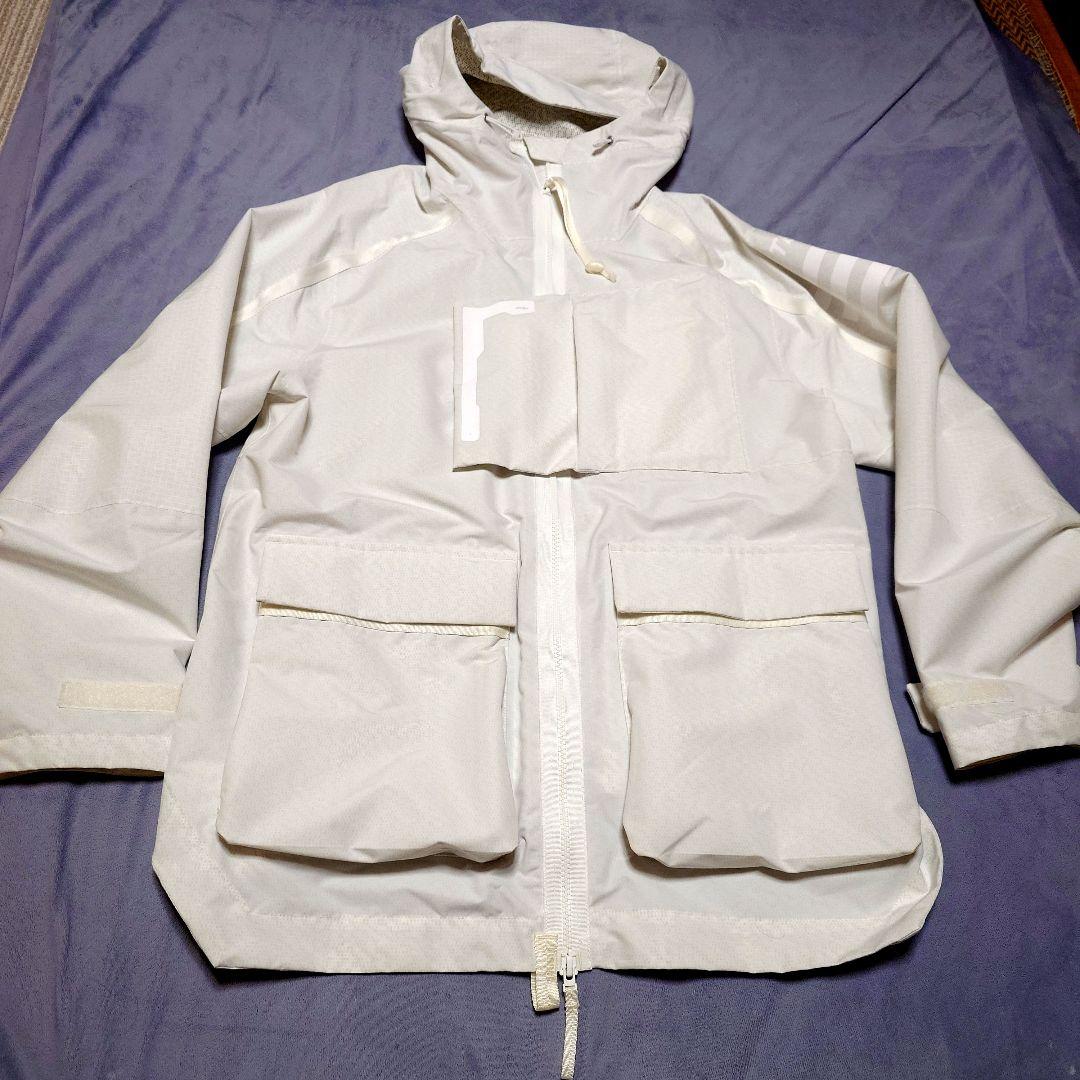 adidas テレックス XPLORIC RAIN. RDY　オフホワイト adidas（アディダス）の「テレックス XPLORIC RAIN. RDY シティ