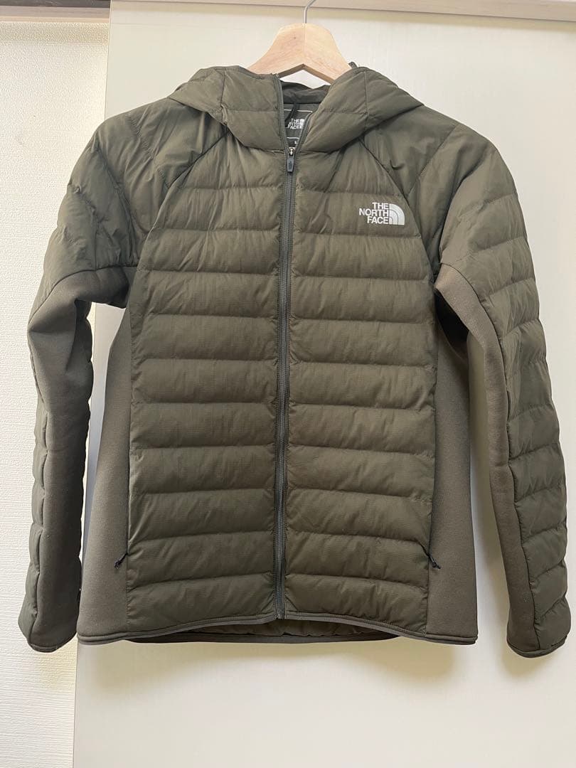 The North Face フード付きダウンジャケット　軽量