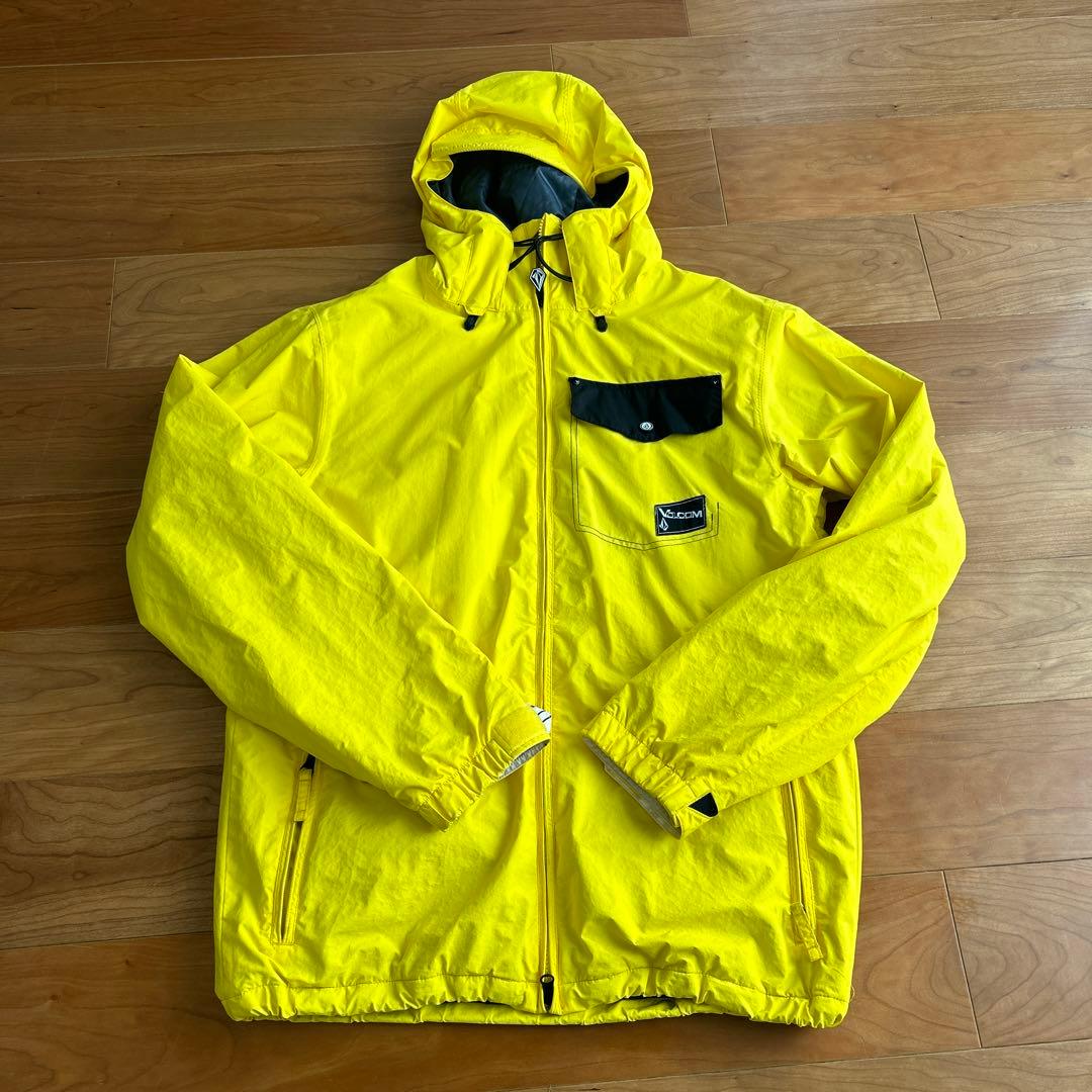 ボルコム　スノーボードウェアー　Mサイズ　最終お値下げ VOLCOM ボルコム L GORE-TEX G0652406 スノーボード ウェア ジャケット