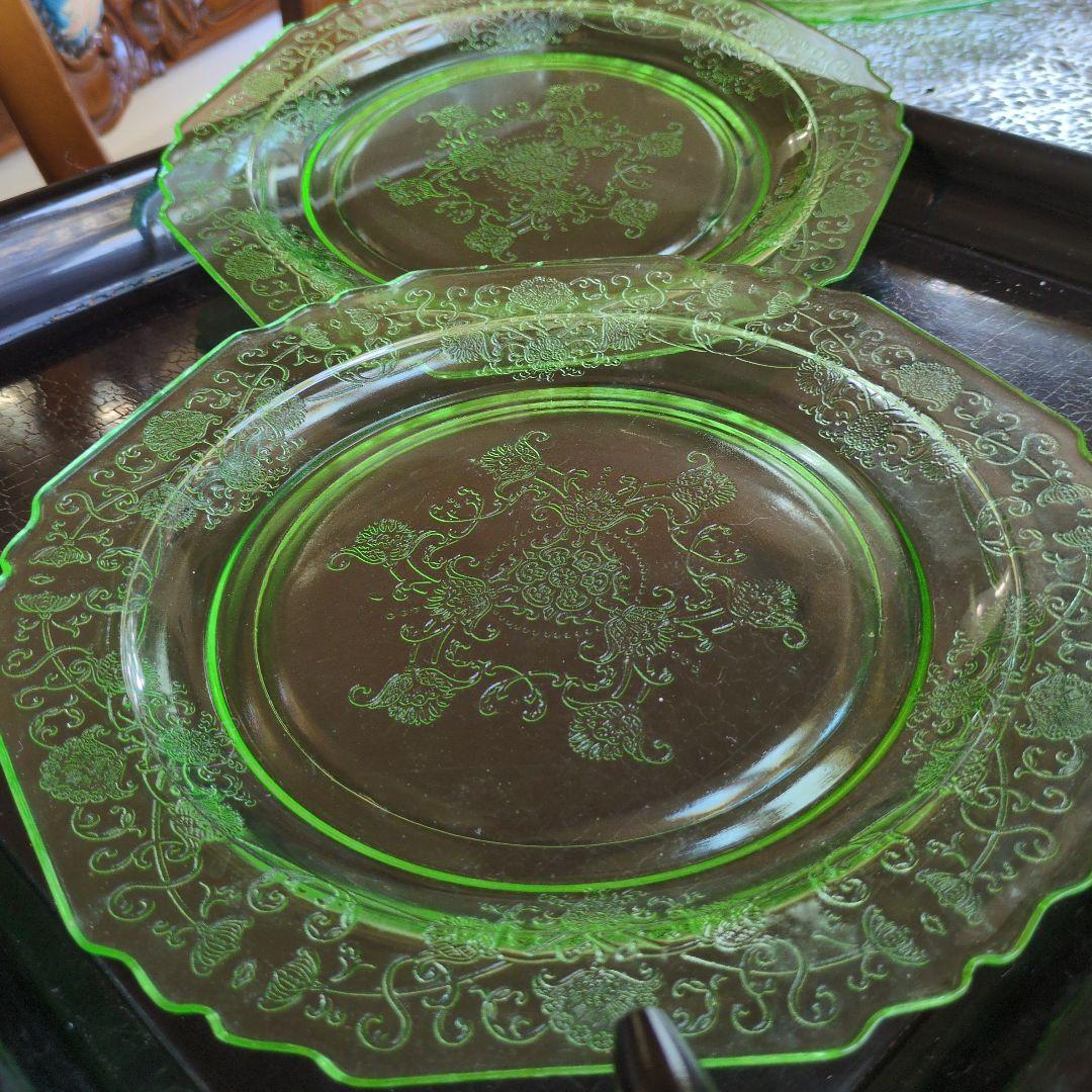 ヘーゼルアトラス　ウランガラス　フローレンス　ディプレッションガラス　プレート