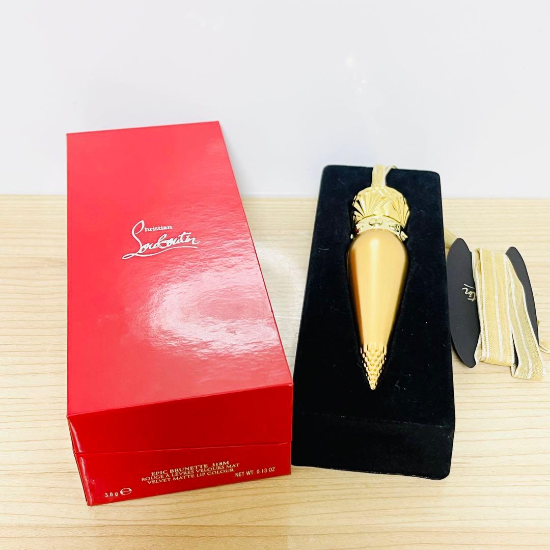 新品未使用 クリスチャン ルブタン ベルベットマット エピックブルネット318M