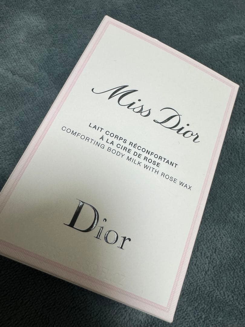 新品未使用　Miss Dior ボディミルク