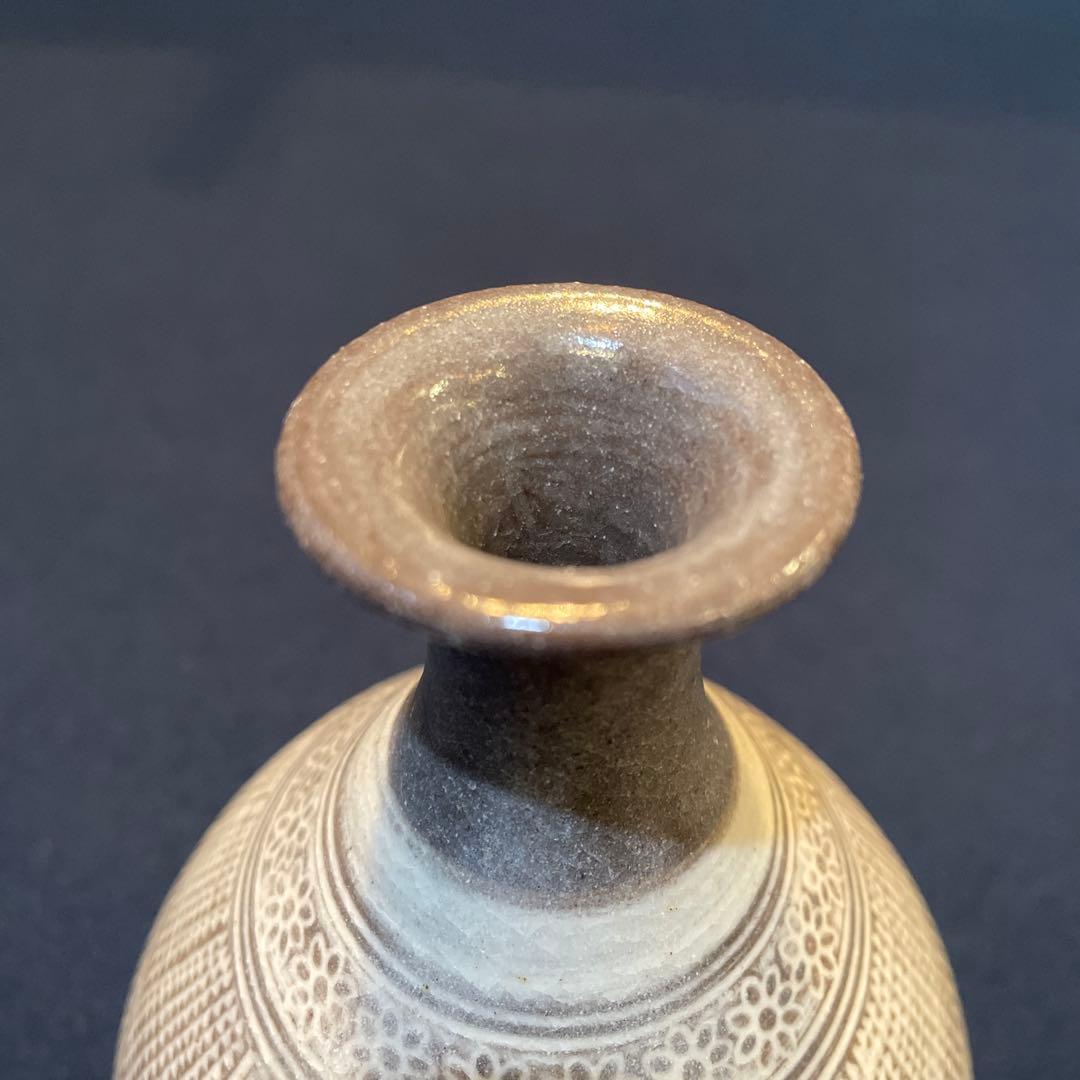 唐津焼 名工【中里 重利】(造)の『三島 徳利』共箱※美品 徳利