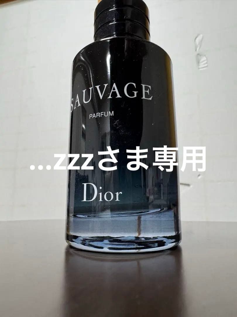 香水(男性用) SAUVAGE PARFUM 100ml
