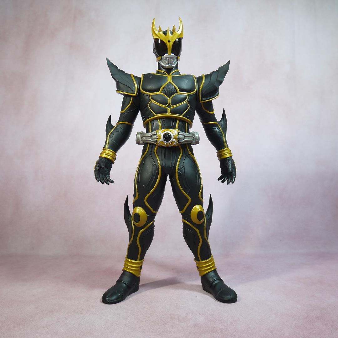 仮面ライダークウガ アルティメットフォーム 黒目 ビッグサイズソフビ