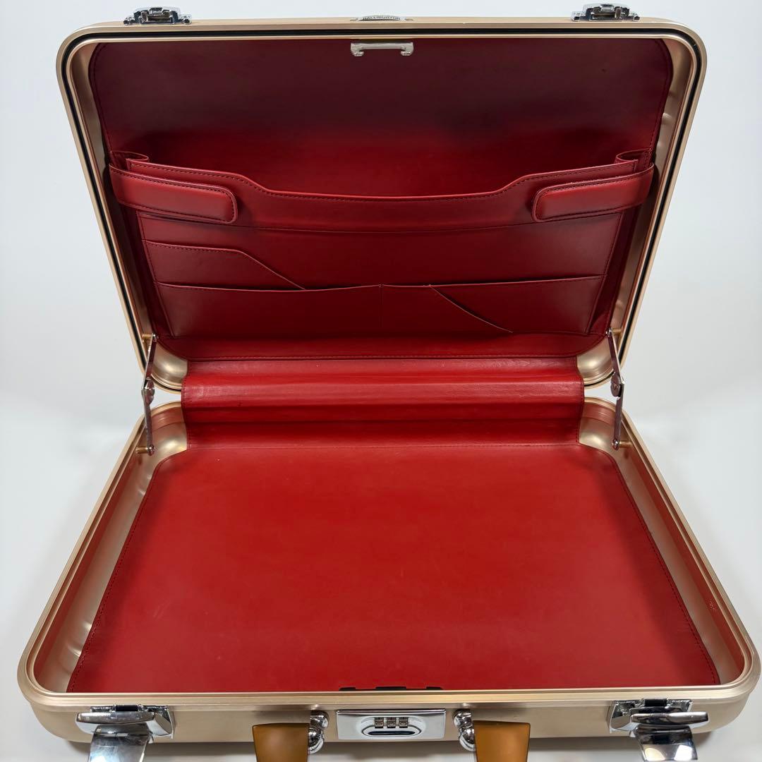 希少色】ゼロハリバートン アタッシュケース ダイヤルロック