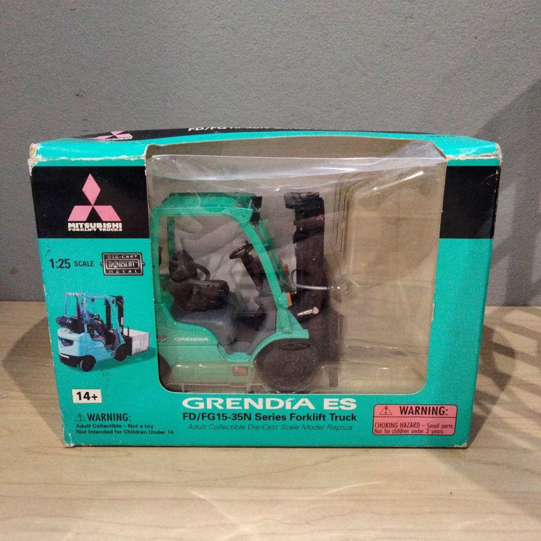 9 レア　三菱重工　フォークリフト　ミニカー　フィギュア　GRENDIA