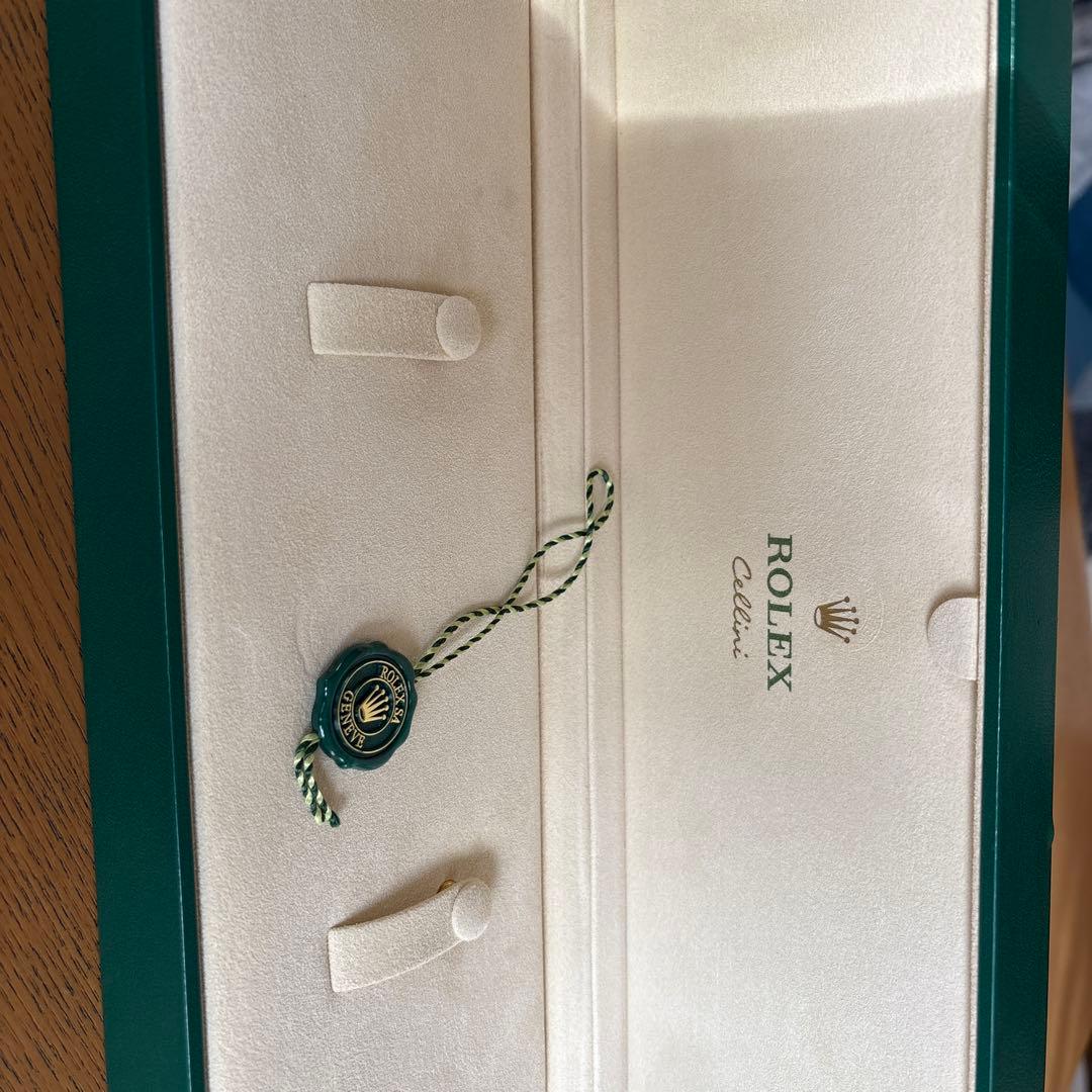 ROLEX 時計ケース グリーン　箱のみ