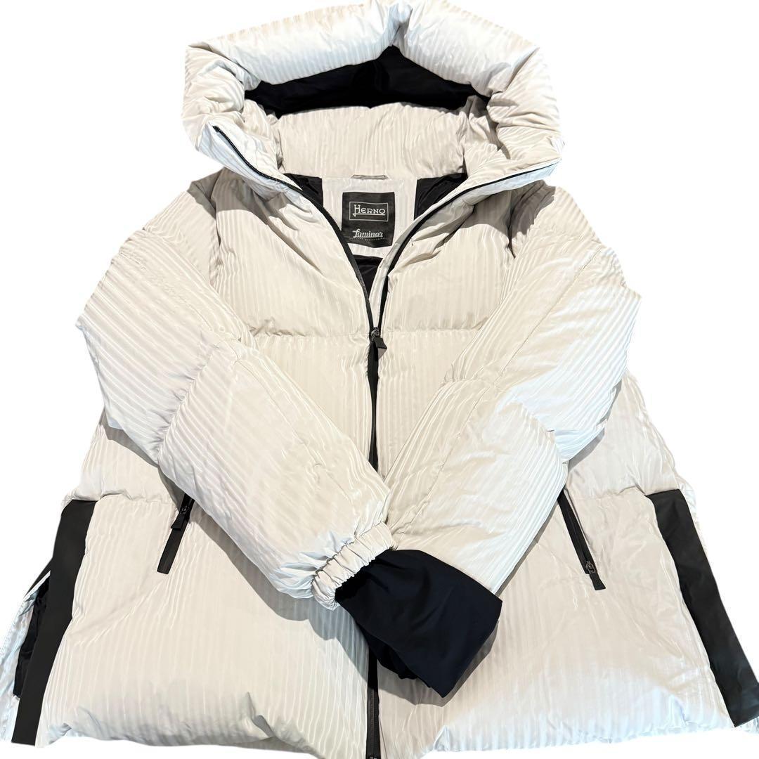 HERNO Laminar ダウンジャケット レディース44 白 フード 正規品 HERNO Laminar ダウンジャケット レディース44 白 フード 正規品