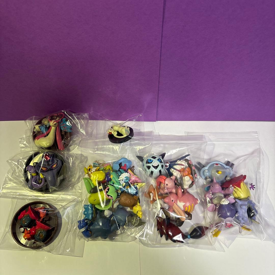 ポケモン 立体図鑑 フィギュア ミロカロス アーボック ペルシアン