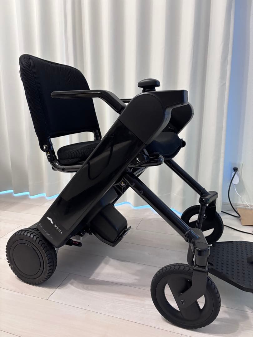 WHILL ModelF ブラック　電動車椅子 WHILL Model F｜WHILL公式オンラインストア