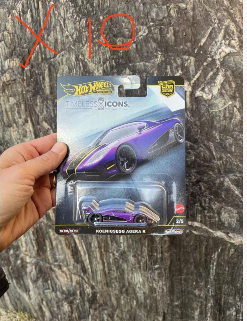Hot Wheels Koenigsegg Agera R 紫