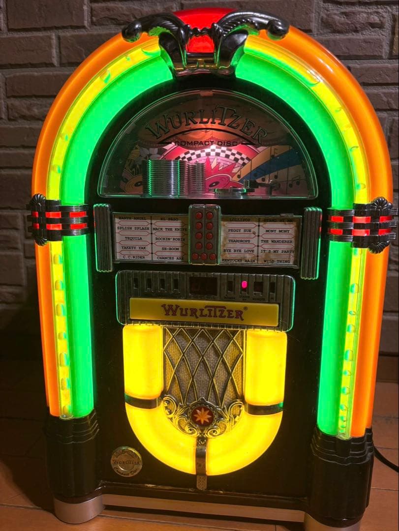 【中古】ジュークボックスミニ　レトロ　インテリア　 ジュークボックス ジャンク コカ・コーラブランドのレトロなアメリカンスタイル JUKE BOX