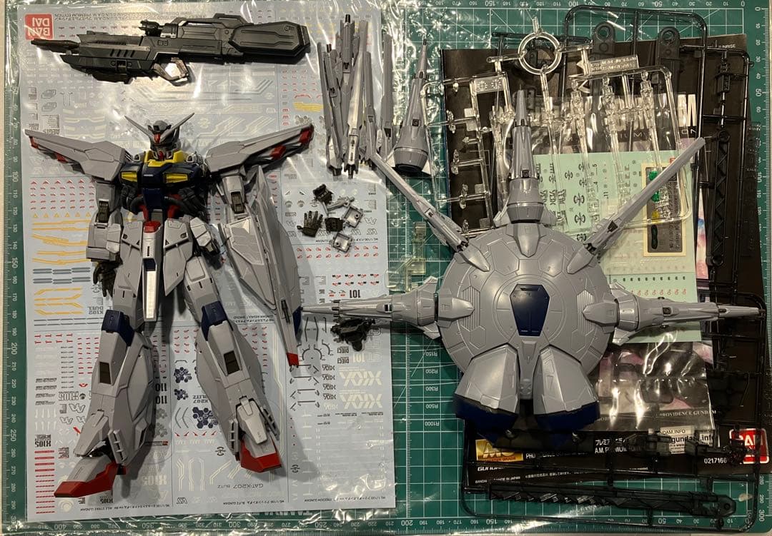 MG 1/100 プロヴィデンスガンダム　ジャンク