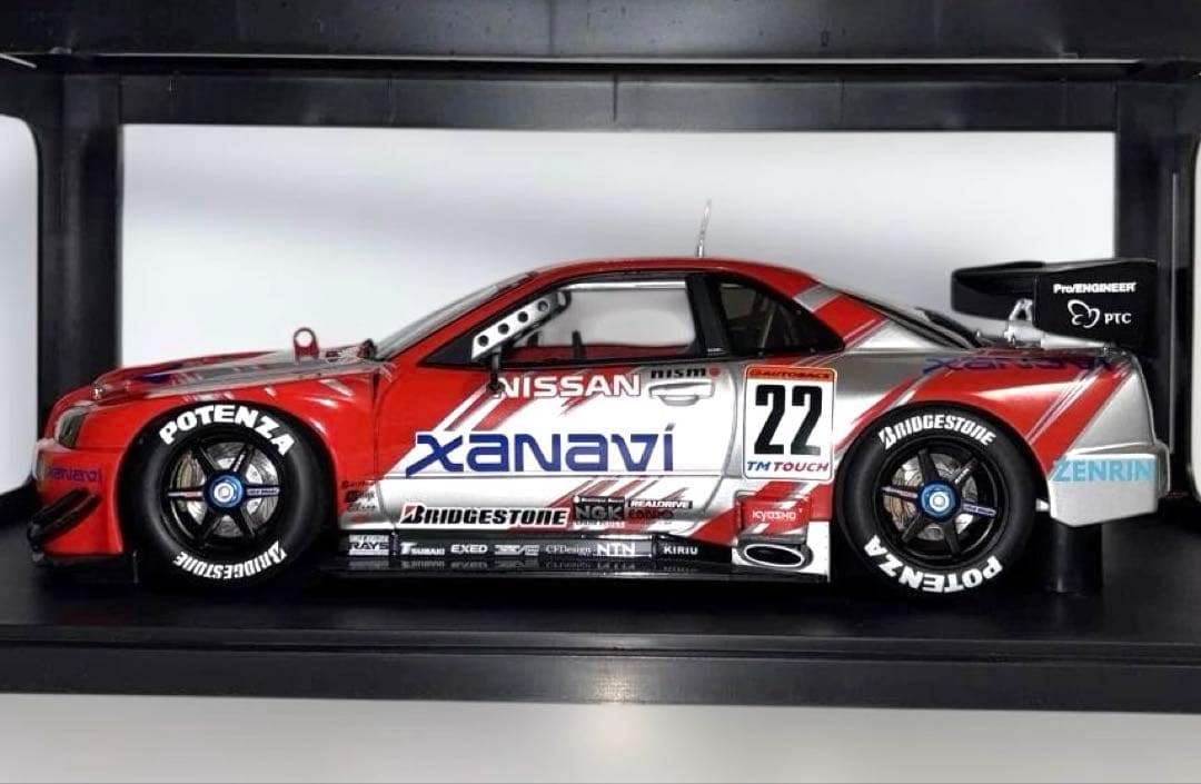 オートアート 1/18 NISSANスカイラインR34 GTR JGTC2002