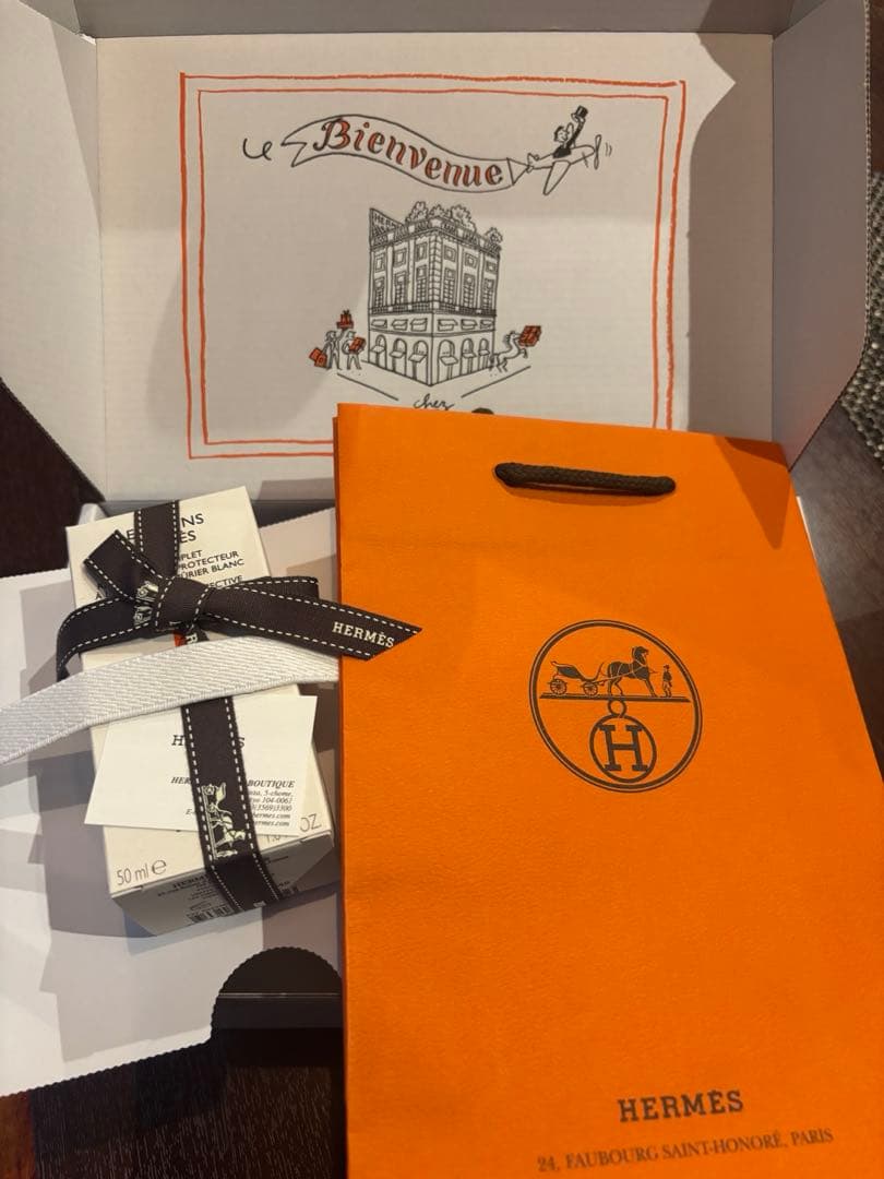 エルメス★クレームレマン★ハンドクリーム★新品未開封★メッセージカード.リボン付